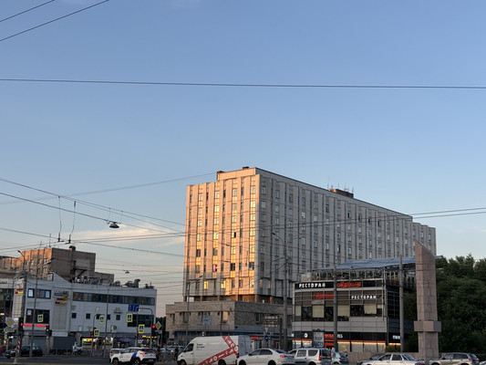Продам комнату в 8-комн. квартире, Беринга ул, 32к2, Санкт-Петербург г