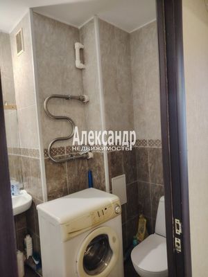 Продам однокомнатную (1-комн.) квартиру, Новая ул, 7к3, Мурино п