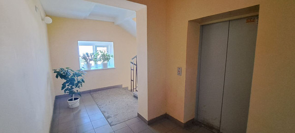 Продам двухкомнатную (2-комн.) квартиру, Свердлова ул, 49б, Йошкар-Ола г