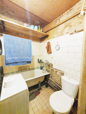 Продам двухкомнатную (2-комн.) квартиру, Циолковского ул, 12к1, Липецк г