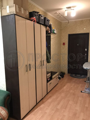 Продам многокомнатную квартиру, Крымская ул, 9к1, Боброво рп