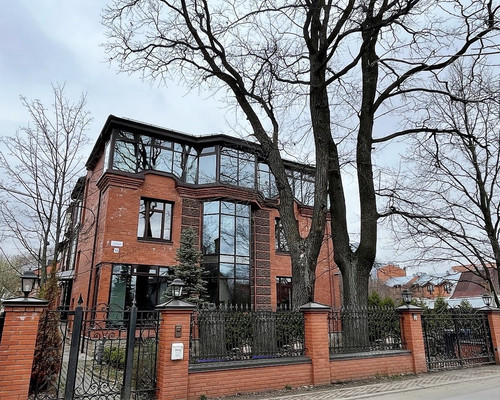 Продам многокомнатную квартиру, Горная ул, 19, Санкт-Петербург г