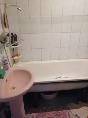 Продам двухкомнатную (2-комн.) квартиру, Дубравная ул, 40, Алексин г