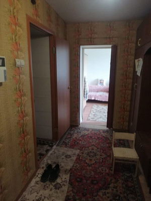 Продам двухкомнатную (2-комн.) квартиру, Дубравная ул, 40, Алексин г
