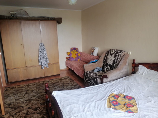 Продам двухкомнатную (2-комн.) квартиру, Дубравная ул, 40, Алексин г