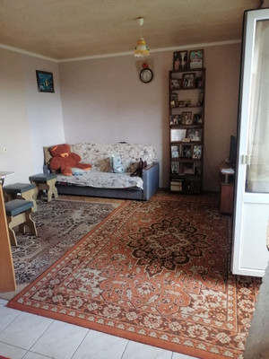 Продам двухкомнатную (2-комн.) квартиру, Дубравная ул, 40, Алексин г