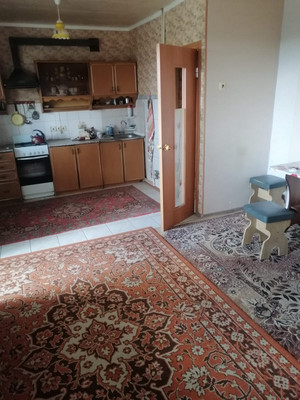 Продам двухкомнатную (2-комн.) квартиру, Дубравная ул, 40, Алексин г