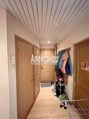 Продам комнату в 3-комн. квартире, Гражданский пр-кт, 116к3, Санкт-Петербург г