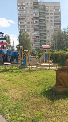 Продам двухкомнатную (2-комн.) квартиру, Школьная ул, 5кА, Молоково с