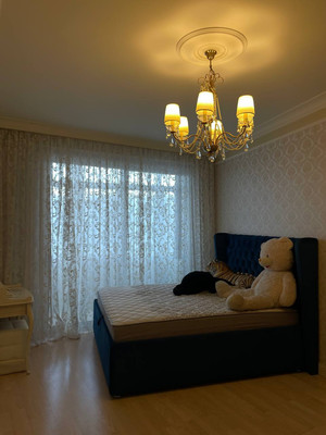 Продам многокомнатную квартиру, Крылатские Холмы ул, 33к1, Москва г