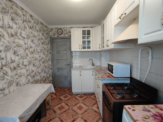 Продам трехкомнатную (3-комн.) квартиру, Открытое ш, 23к7, Москва г