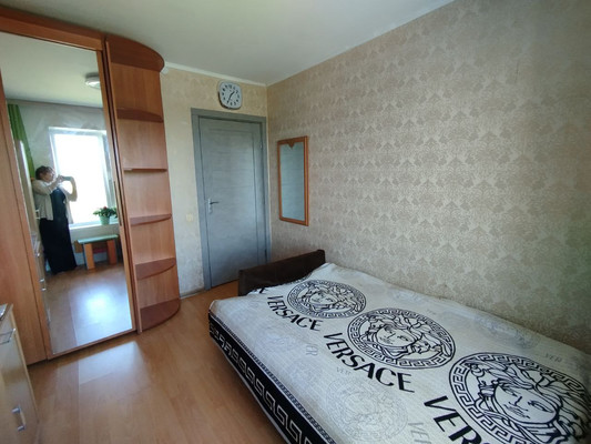 Продам трехкомнатную (3-комн.) квартиру, Открытое ш, 23к7, Москва г