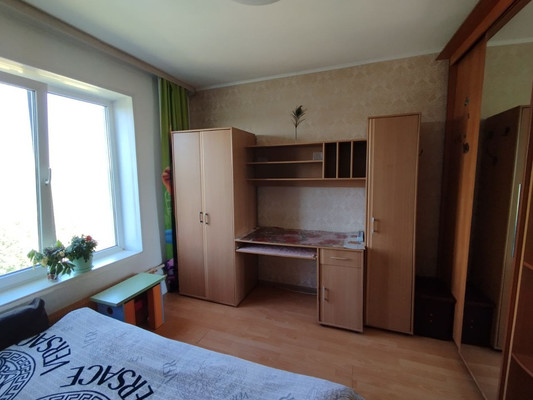 Продам трехкомнатную (3-комн.) квартиру, Открытое ш, 23к7, Москва г