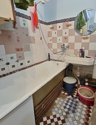 Продам многокомнатную квартиру, Кирова (Центральный р-н) ул, 99, Новокузнецк г