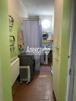 Продам трехкомнатную (3-комн.) квартиру, Лермонтовский пр-кт, 5/11, Санкт-Петербург г