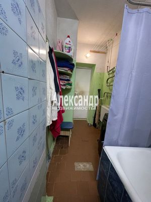 Продам трехкомнатную (3-комн.) квартиру, Лермонтовский пр-кт, 5/11, Санкт-Петербург г