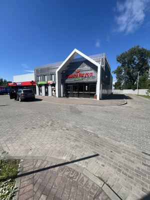 Продам коммерческое помещение 644 м2, Прибрежный мкр, Калининград г