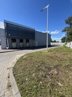 Продам коммерческое помещение 644 м2, Прибрежный мкр, Калининград г
