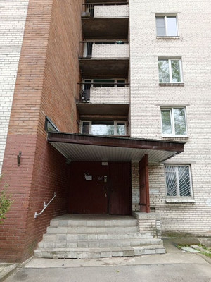 Продам двухкомнатную (2-комн.) квартиру, Пограничника Гарькавого ул, 41, Санкт-Петербург г