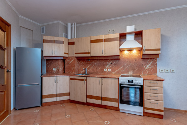 Продам трехкомнатную (3-комн.) квартиру, Варшавская ул, 69Ак3, Санкт-Петербург г