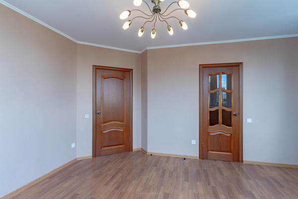 Продам трехкомнатную (3-комн.) квартиру, Варшавская ул, 69Ак3, Санкт-Петербург г