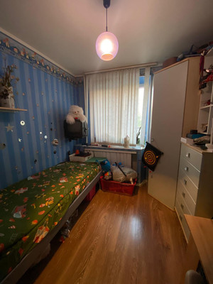 Продам трехкомнатную (3-комн.) квартиру, Космонавтов пр-кт, 21, Ростов-на-Дону г