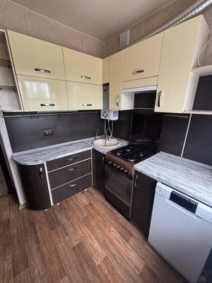 Продам двухкомнатную (2-комн.) квартиру, Циолковского ул, 121, Воронеж г