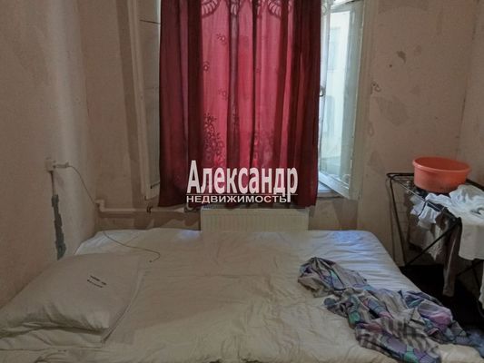 Продам комнату в 10-комн. квартире, Невский пр-кт, 156, Санкт-Петербург г