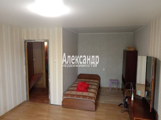 Продам однокомнатную (1-комн.) квартиру, Тамбасова ул, 30к2, Санкт-Петербург г