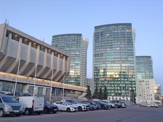 Сдам двухкомнатную (2-комн.) квартиру, Флотская ул, 7к3, Москва г