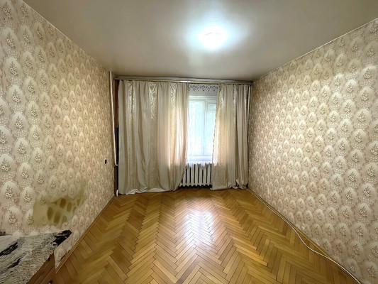 Продам двухкомнатную (2-комн.) квартиру, Юбилейная ул, 17, Люберцы г