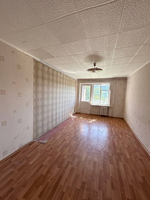 Продам двухкомнатную (2-комн.) квартиру, Аральская ул, 59, Симферополь г