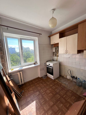 Продам двухкомнатную (2-комн.) квартиру, Аральская ул, 59, Симферополь г