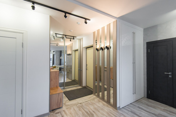 Продам трехкомнатную (3-комн.) квартиру, Доломановский пер, 19, Ростов-на-Дону г
