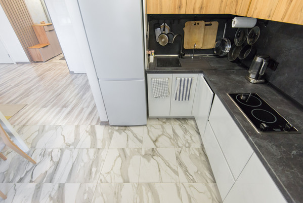 Продам трехкомнатную (3-комн.) квартиру, Доломановский пер, 19, Ростов-на-Дону г
