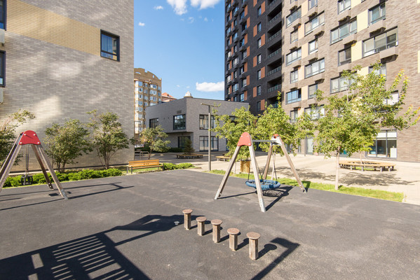 Продам трехкомнатную (3-комн.) квартиру, Доломановский пер, 19, Ростов-на-Дону г