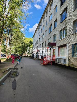 Продам коммерческое помещение 29,7 м2, Пионерская ул, 2, Кириши г