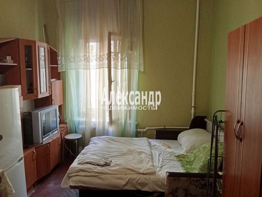 Продам комнату в 10-комн. квартире, Невский пр-кт, 156, Санкт-Петербург г