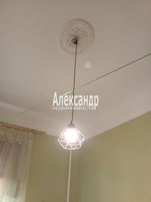 Продам комнату в 10-комн. квартире, Невский пр-кт, 156, Санкт-Петербург г