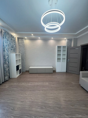 Продам двухкомнатную (2-комн.) квартиру, Монтажников ул, 14, Краснодар г