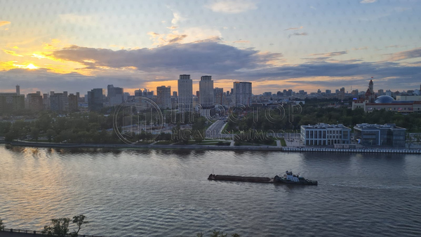 Продам трехкомнатную (3-комн.) квартиру, Нагатинская наб, 40/1, Москва г