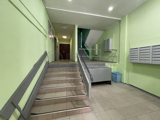Продам двухкомнатную (2-комн.) квартиру, Каширское ш, 94к2, Москва г