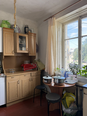 Продам 2-комн. в 4-комн. квартире, Среднеохтинский пр-кт, 19к19, Санкт-Петербург г