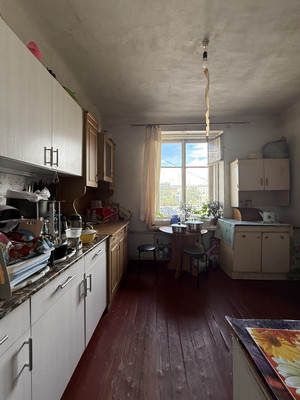 Продам 2-комн. в 4-комн. квартире, Среднеохтинский пр-кт, 19к19, Санкт-Петербург г