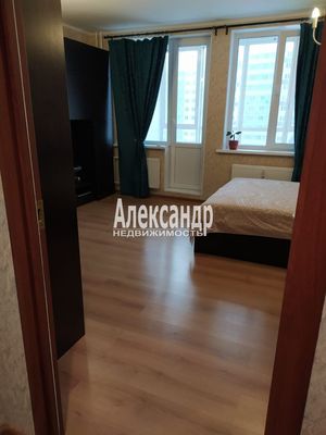 Продам однокомнатную (1-комн.) квартиру, Авиаторов Балтики пр-кт, 17, Мурино п
