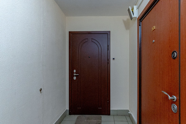 Продам трехкомнатную (3-комн.) квартиру, Варшавская ул, 69Ак3, Санкт-Петербург г