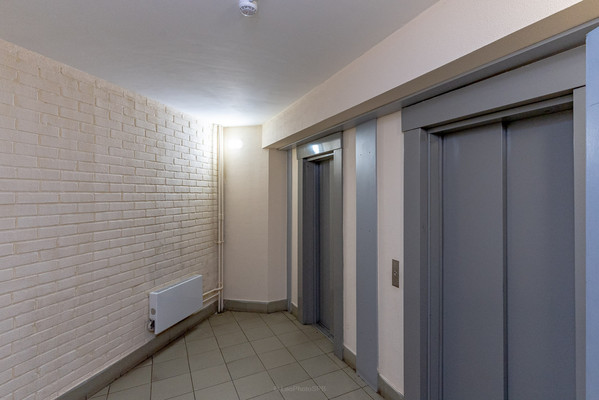 Продам трехкомнатную (3-комн.) квартиру, Варшавская ул, 69Ак3, Санкт-Петербург г