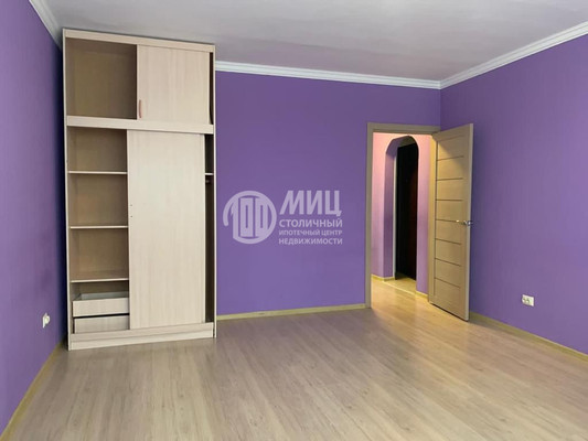 Продам однокомнатную (1-комн.) квартиру, Чистяковой ул, 65, Одинцово г