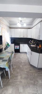 Продам многокомнатную квартиру, Тверская ул, 33, Колпино г