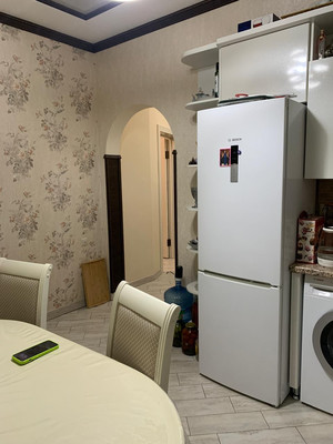 Продам двухкомнатную (2-комн.) квартиру, Ефремова ул, 160, Армавир г